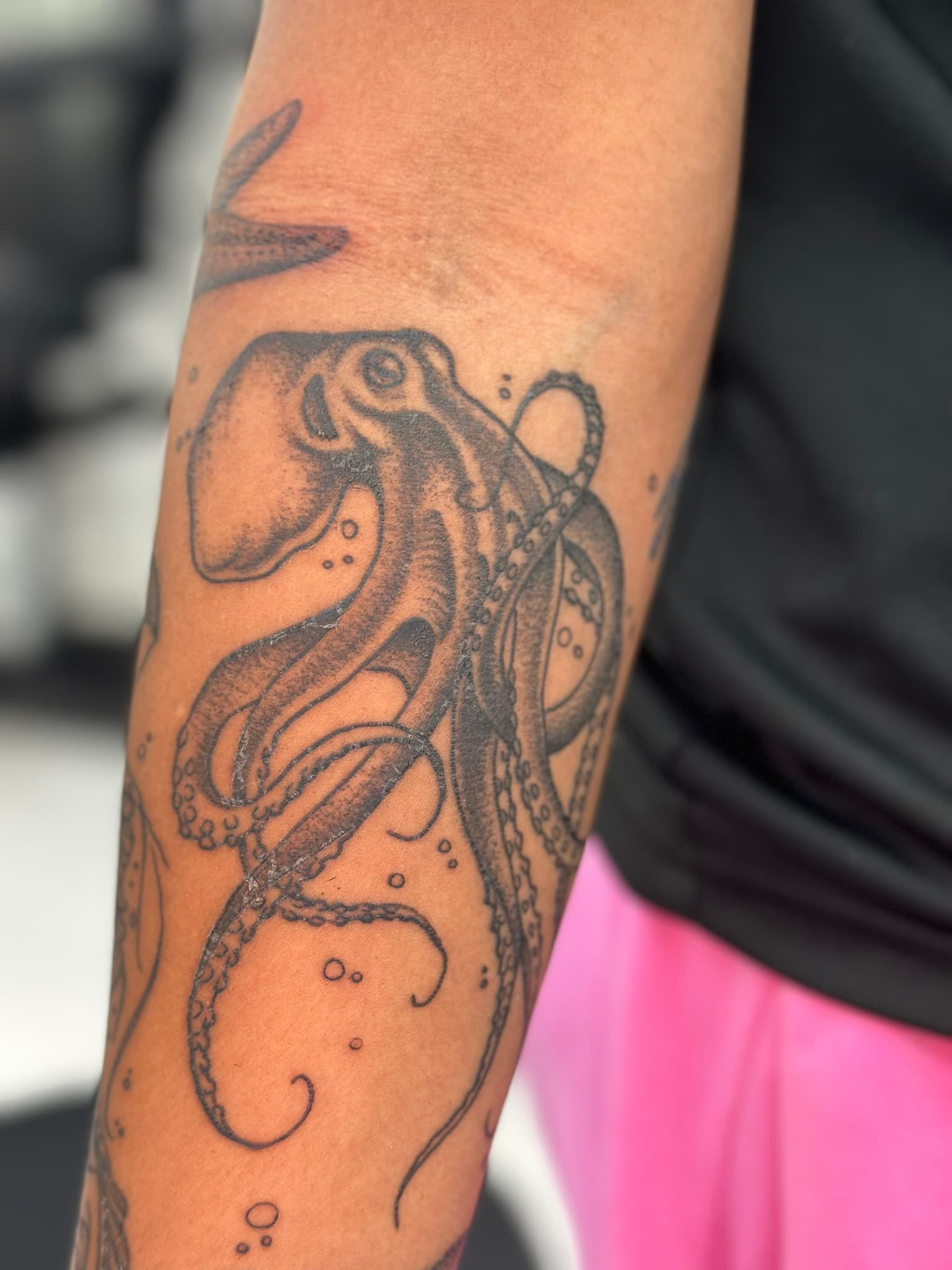 Fine line octopus, part of an aquatic sleeve, by Isaac Mackenzie