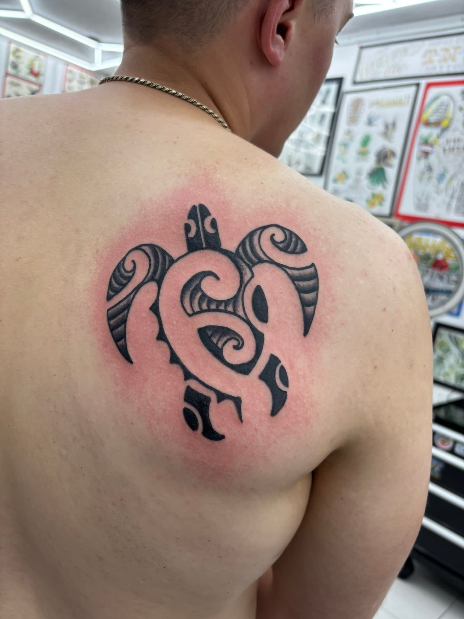 Polynesian tribal turtle flash by Isaac Mackenzie, Oahu